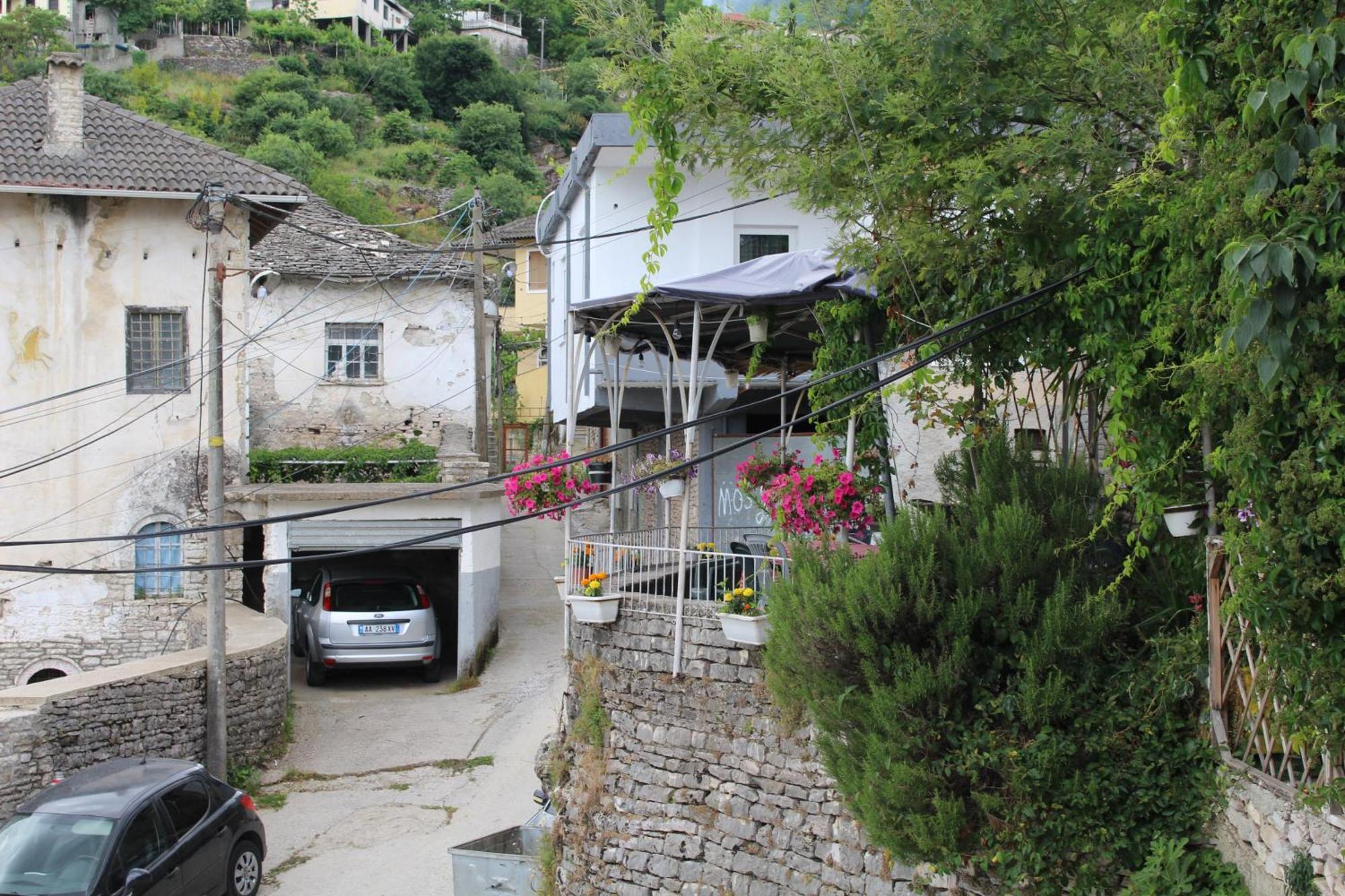 Vila Karagjozi Gjirokastra Kültér fotó